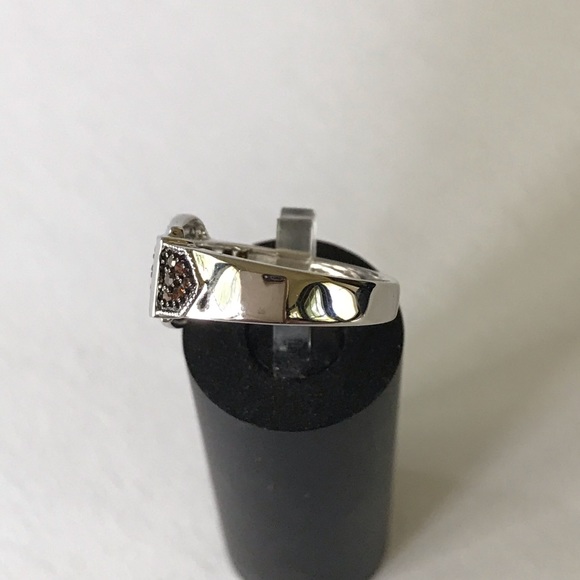 NWOT Genuine Ruby & Diamond Buckle Ring - Picture 2 of 4